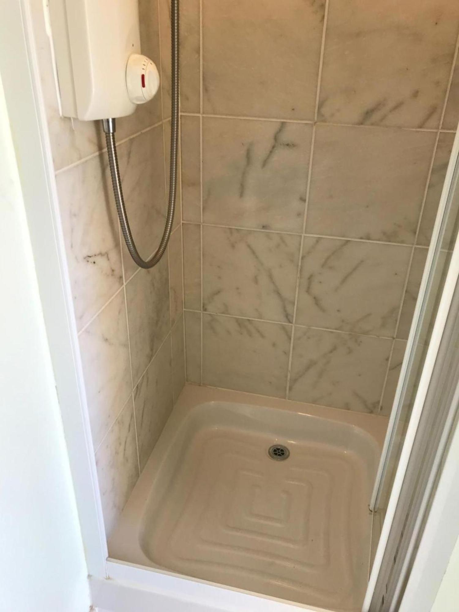 Room In Guest Room - Orchard Manor, Fore Street, Nr Труро Екстериор снимка